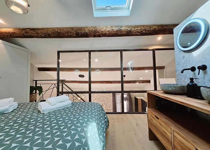 Le Tourraque - Proche